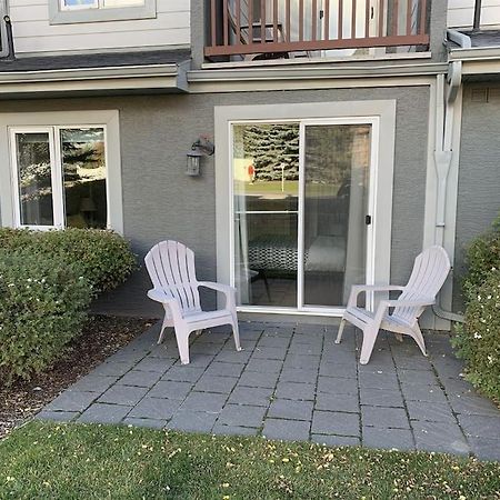 New! Cozy Rocky Mountain Chalet Managed By Little Sister Getaways Canmore Dış mekan fotoğraf